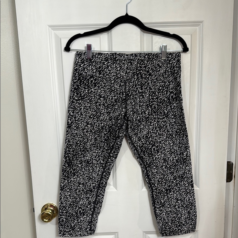 Calvin Klein Performance Capris